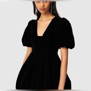 Violet Par - National Anthem dress (Black) size 4 (Small)